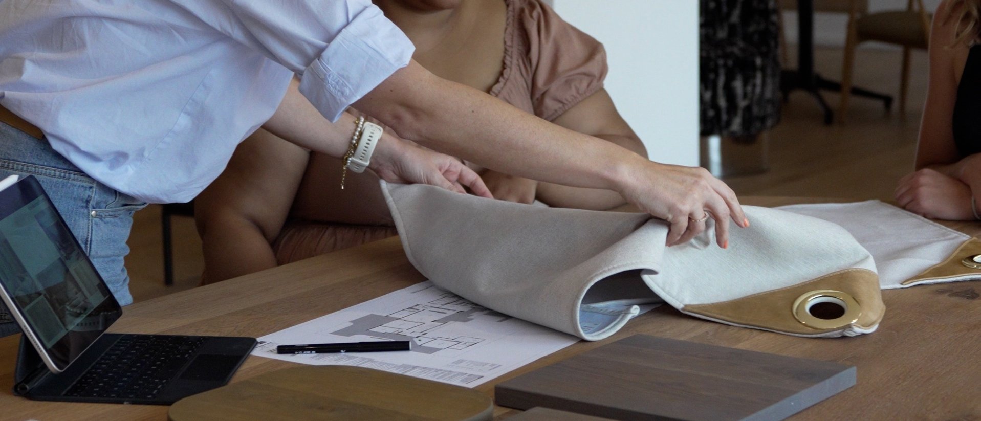 01_HF_Article_The art of layering textures in interiors_Jun2025_Image0